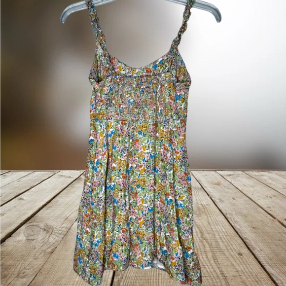 Zara Dress - Picture 2 of 7